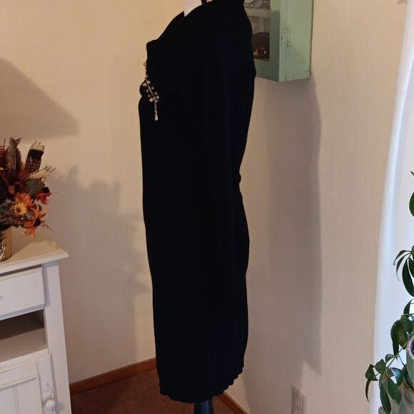 Say What? Black Embellished On/Off Shoulder SweaterDress Whimsigoth,Curvalicious - Picture 4 of 9